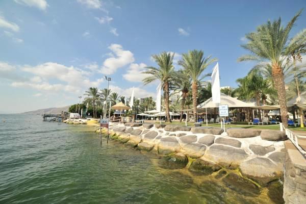 Family Vacation By Lake Kinneret Tiberias Bagian luar foto
